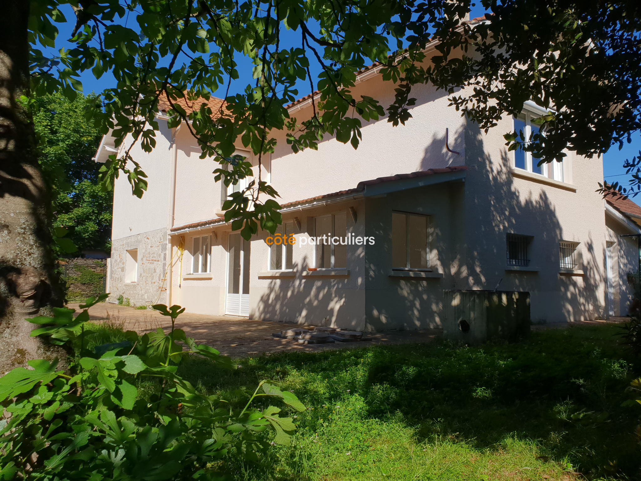 Vente Grand T4 De 130 M Avec Terrasse