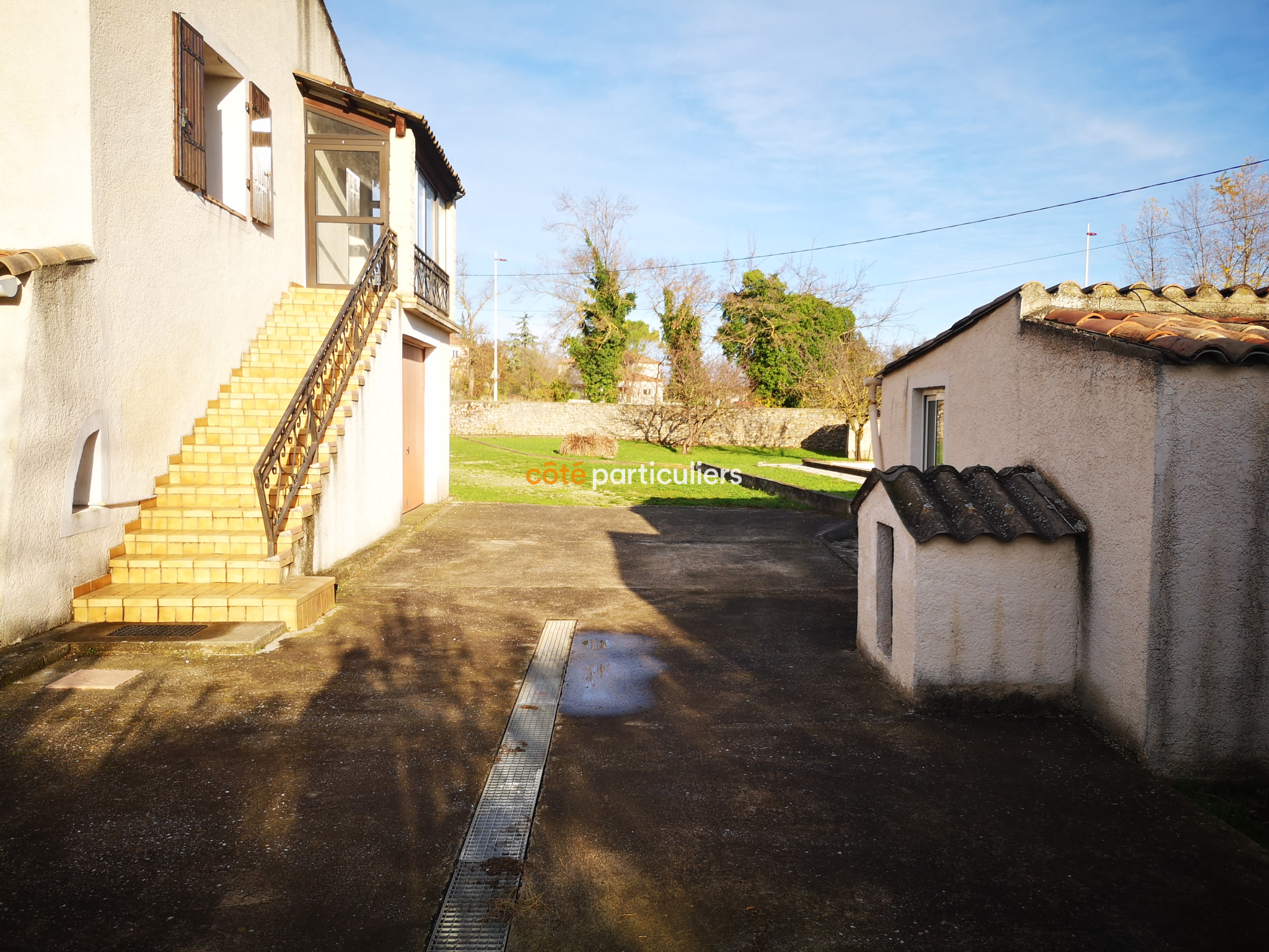 vente Propriété de 1300m³sur SaintHilaireDeBrethmas (30)