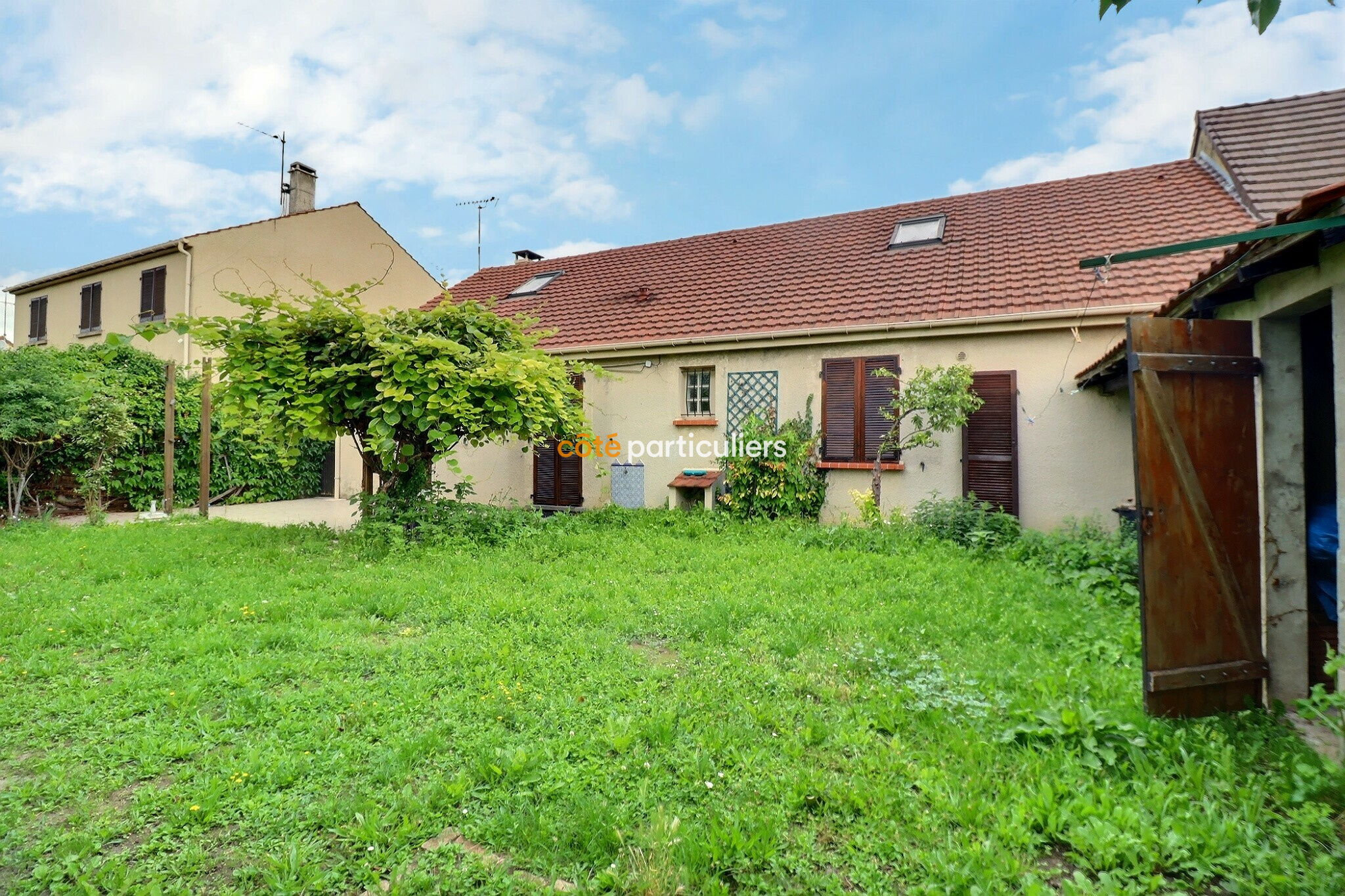 Vente MONTMAGNY Maison sur deux niveaux avec jardin à vendre