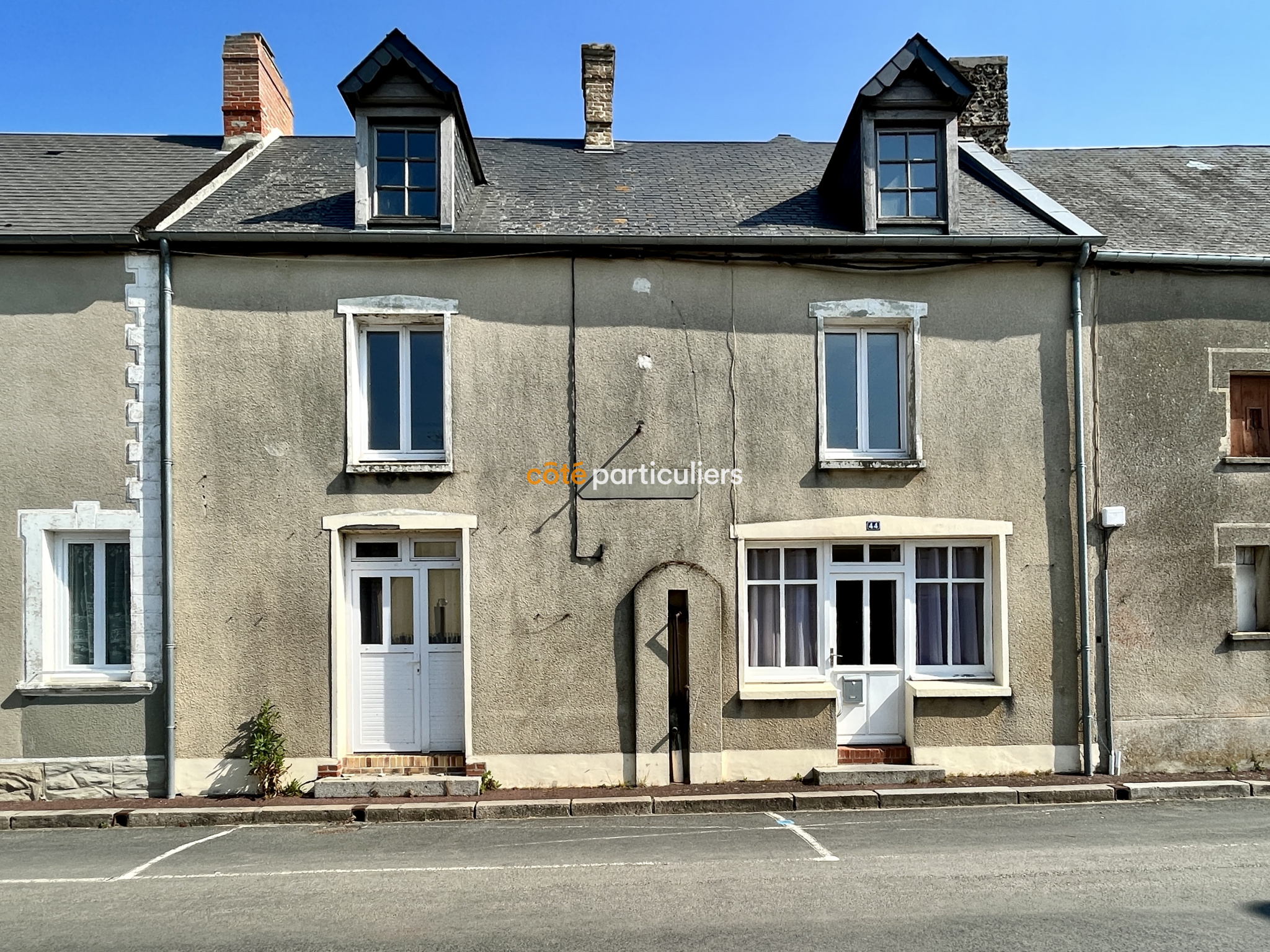 Vente Maison 139m² 6 Pièces à Montmartin-en-Graignes (50620) - Côté Particuliers